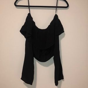 Black long sleeve crop top